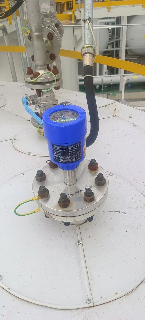 Remote-Mounted Capacitive Level Switch — 100 Q&A