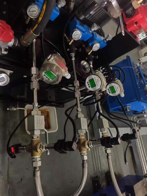 Fuel turbine flowmeter